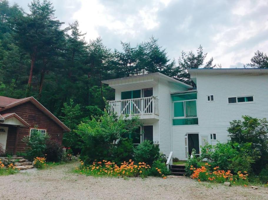 Blue Sky Milky Way Pension Yangyang Exterior foto