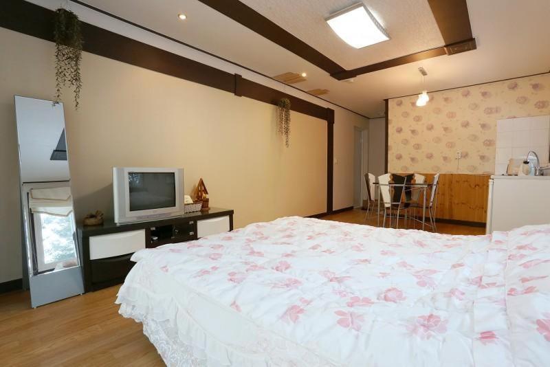 Blue Sky Milky Way Pension Yangyang Exterior foto